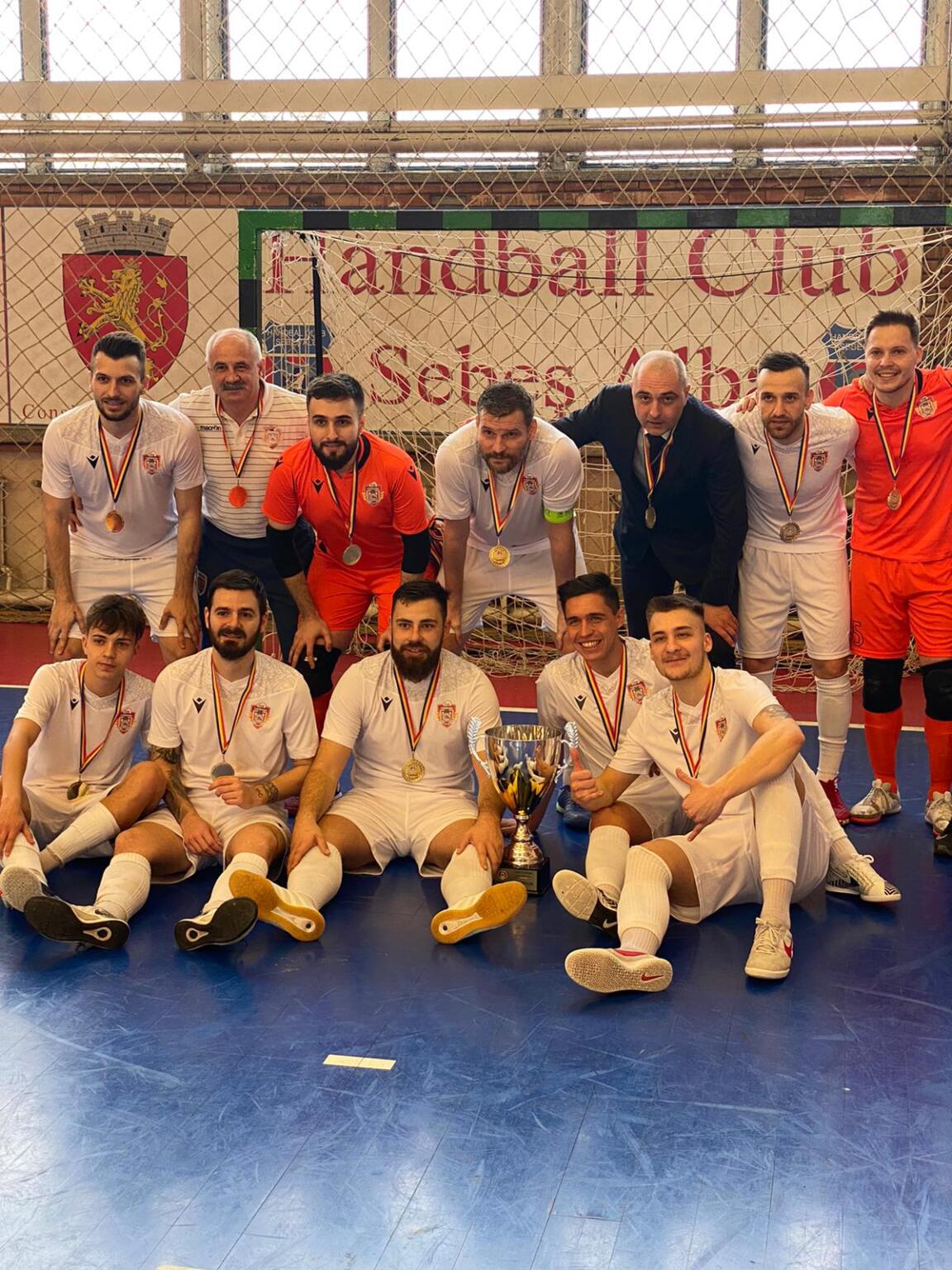 CFR Timișoara A Promovat în Liga I La Futsal! Sportul Ciorăști Merge La ...